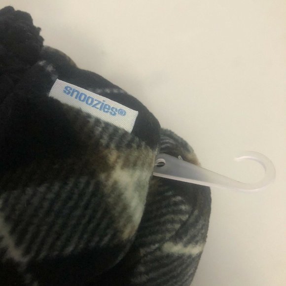 Snoozies Black Plaid Mens Large 11 / 12 Non-Skid - Picture 3 of 5